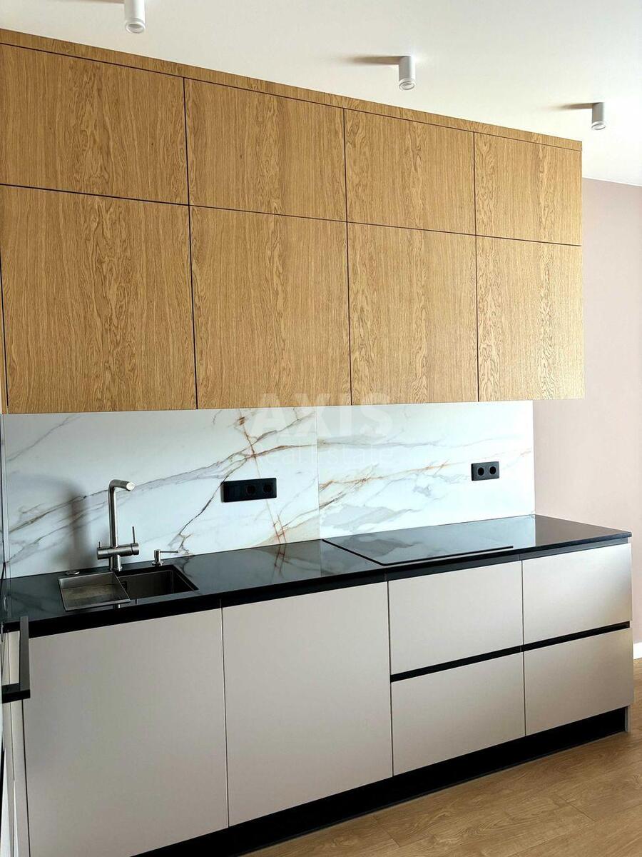 2k apartment vul. Sverstjuka Jevgena 461979