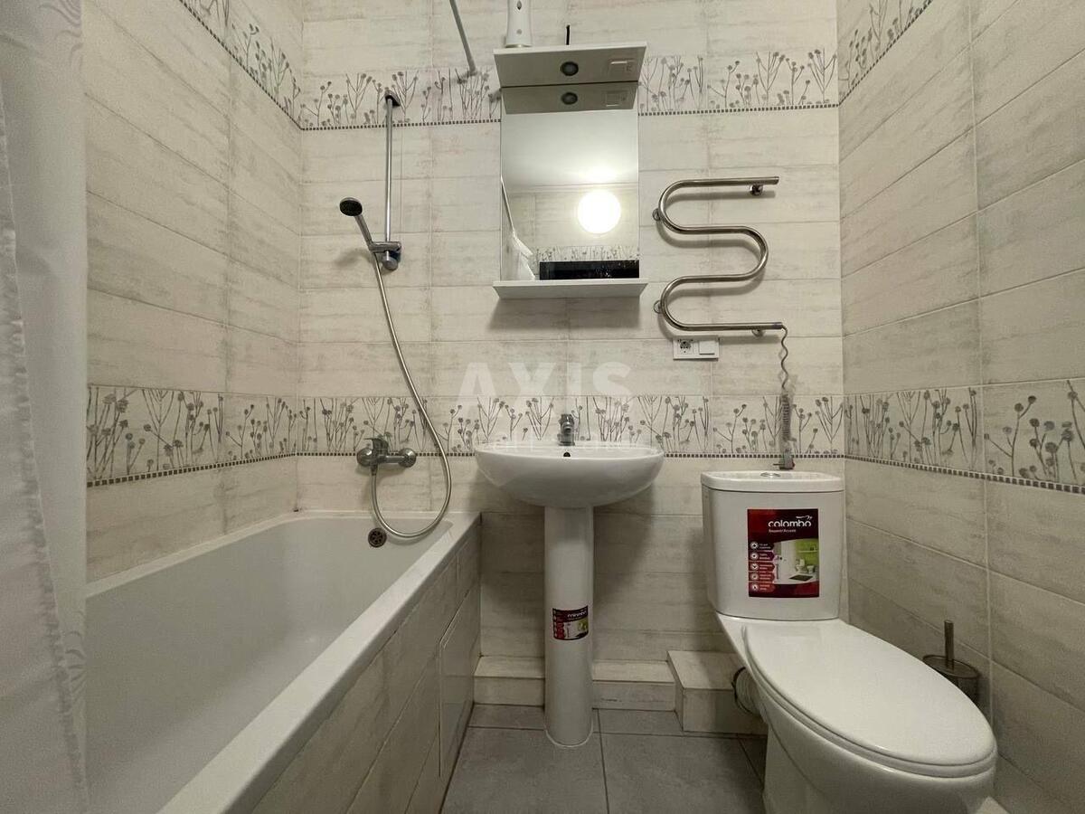 1k apartment vul. Petra Kalnyshevs'kogo 65770411