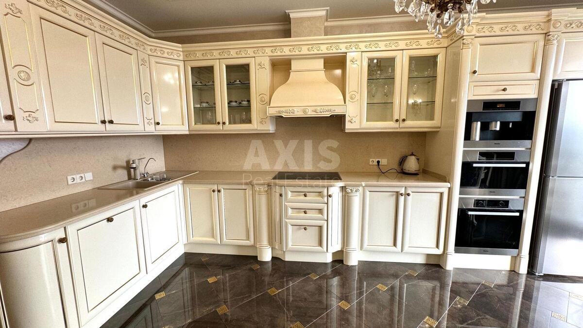 3k apartment vul. Instytuts'ka 18А0