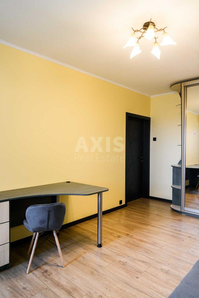 3k apartment pr-t Svobody 327