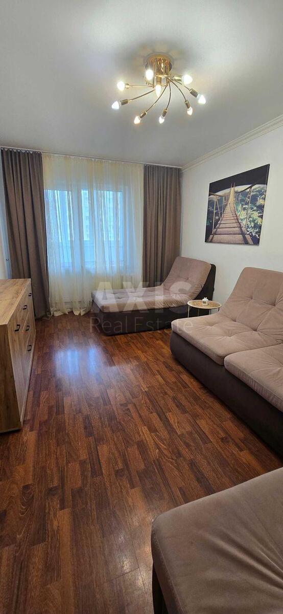 3k apartment vul. Urlivs'ka 19579203