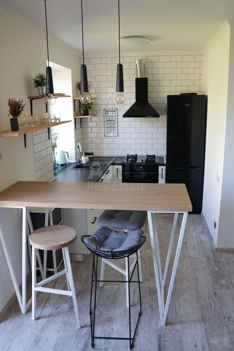 1k apartment vul. Gospital'na 22