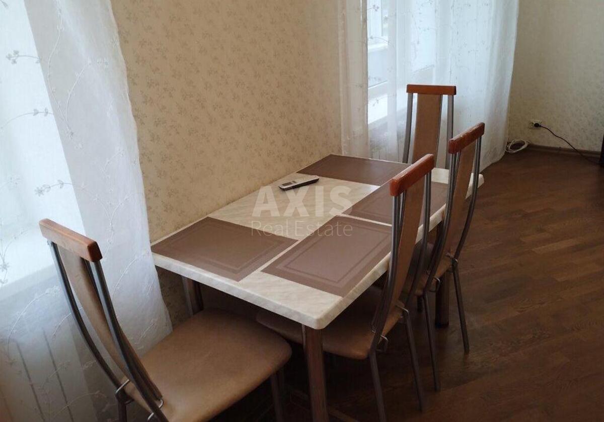 1k apartment vul. Antonovycha 170/172637123