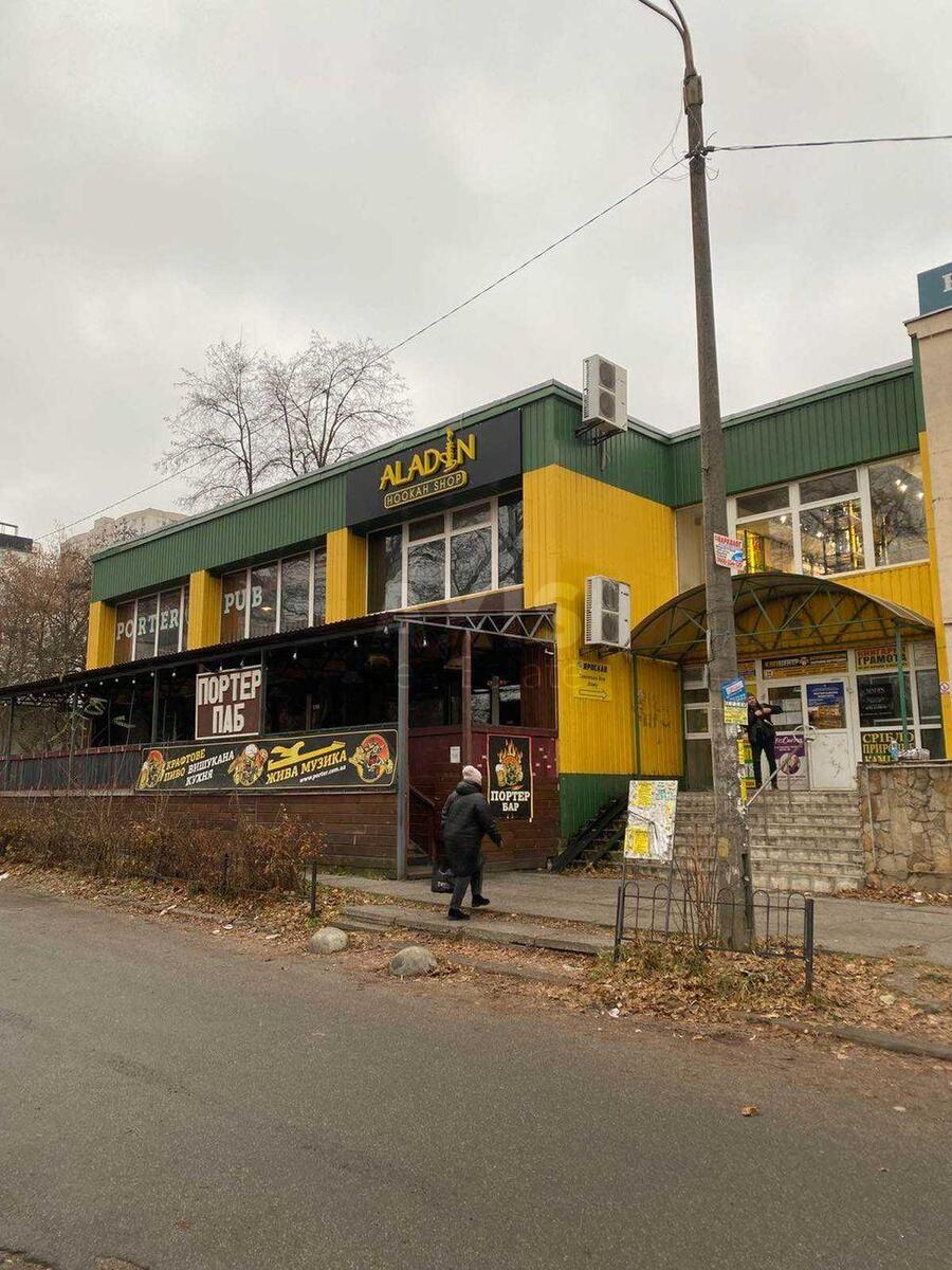 Trade object vul. Pushynoi' Feodory 23/25А, 879m2