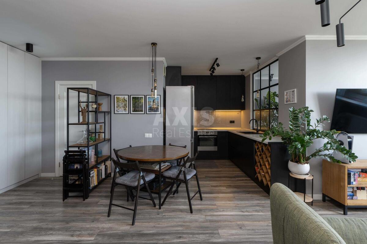 1k apartment vul. Vyshgorods'ka 450