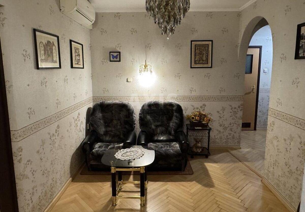 4k apartment vul. Puljuja Ivana 1А11
