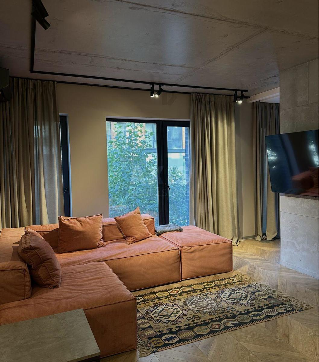 2k apartment doroga Naberezhno-Rybal's'ka 30