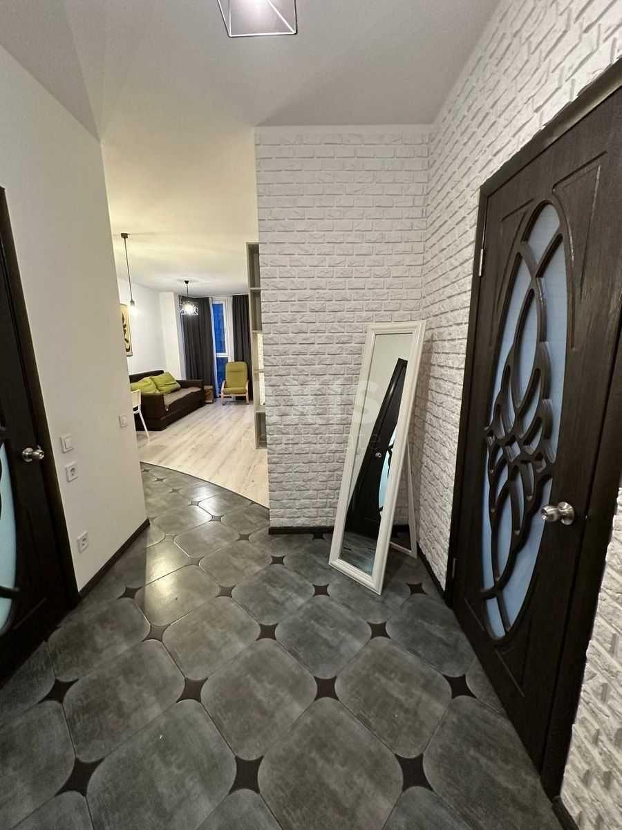 1k apartment vul. Dragomanova 22