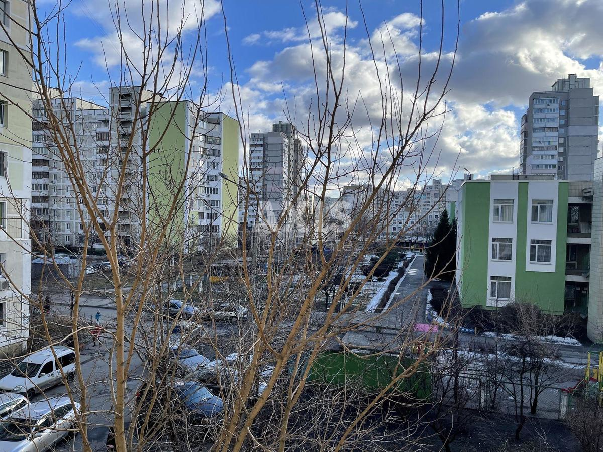2k apartment vul. Lavruhina Mykoly 15/46428059