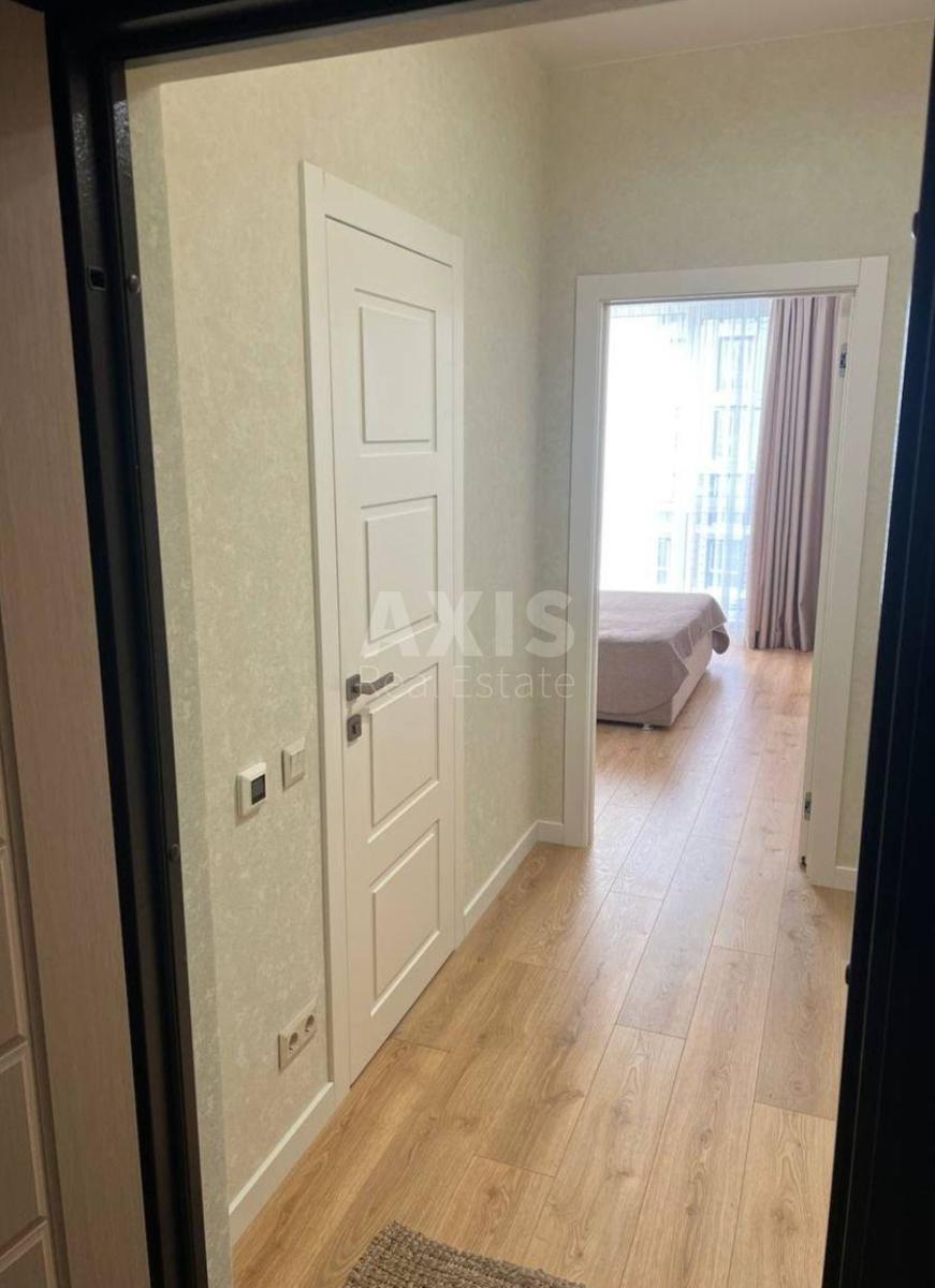 1k apartment vul. Myhajla Maksymovycha 243