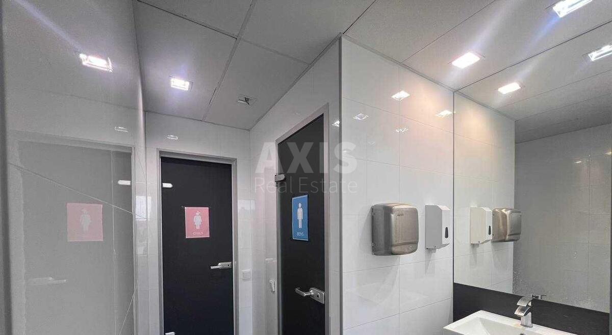 Office vul. Lejpcyz'ka 15, 715m24