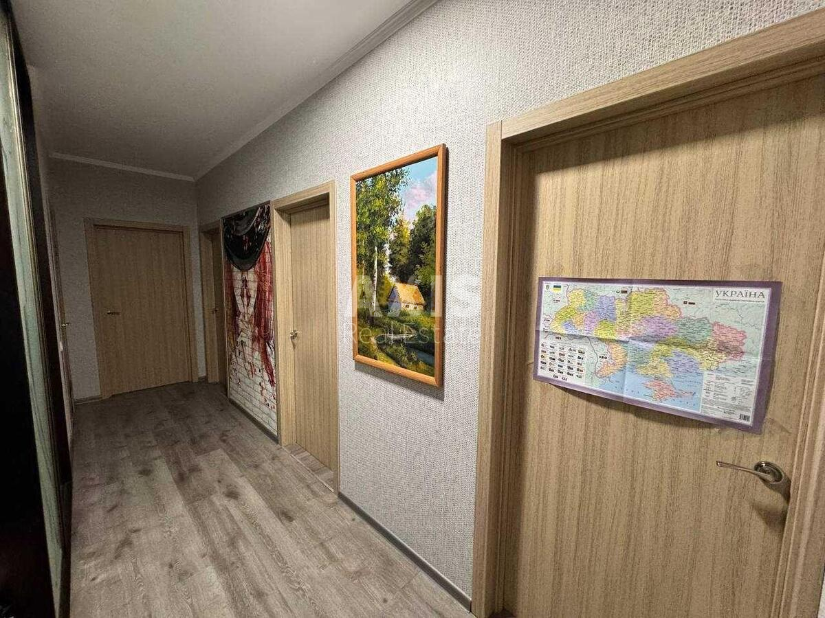 3k apartment vul. Yulia Zdanovska 34Б568222
