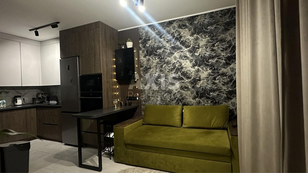 1k apartment vul. Grechka Marshala 10Б5