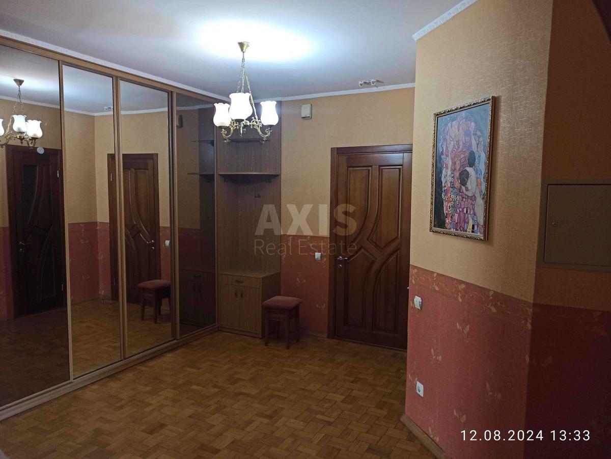 3k apartment vul. Dragomanova 40Ж
