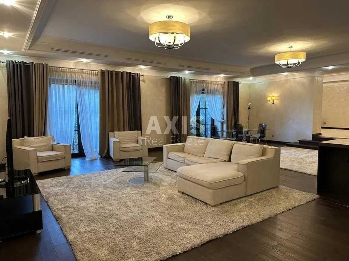 2k apartment prov. Michurina 56/20