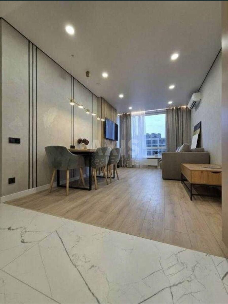 1k apartment vul. Rodyny Kristeriv 20558280