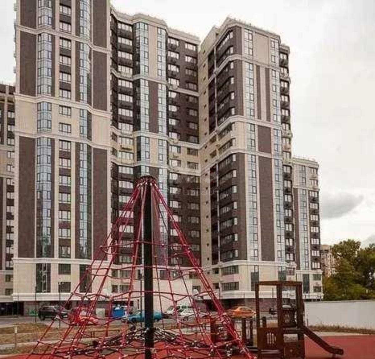 5k apartment vul. Zlatoustivs'ka 275