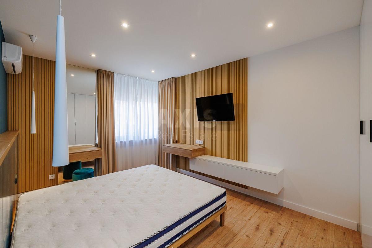 2k apartment vul. Oleksandra Olesja 4412421