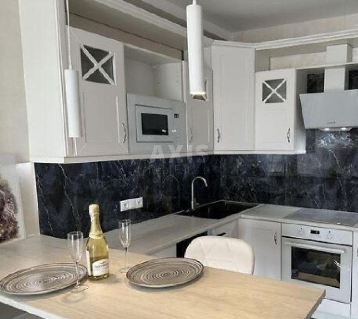 1k apartment vul. Myhajla Maksymovycha 24В
