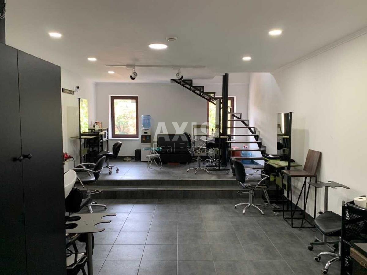 Trade object bul. Mykoly Mikhnovskoho 19, 87m2435561