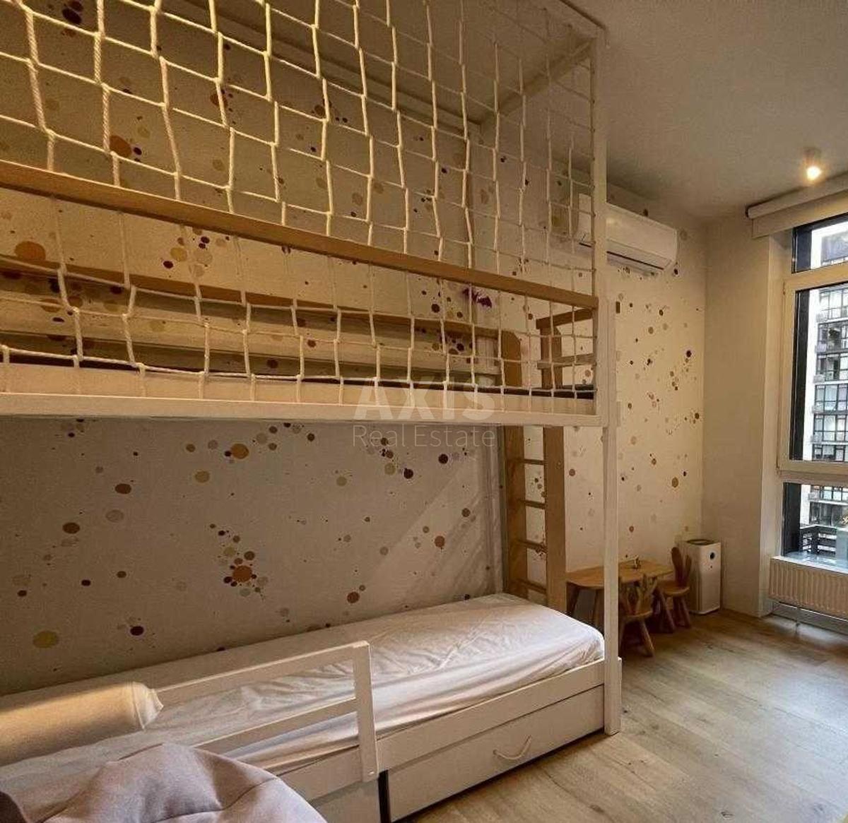 3k apartment vul. Kudri Ivana 16