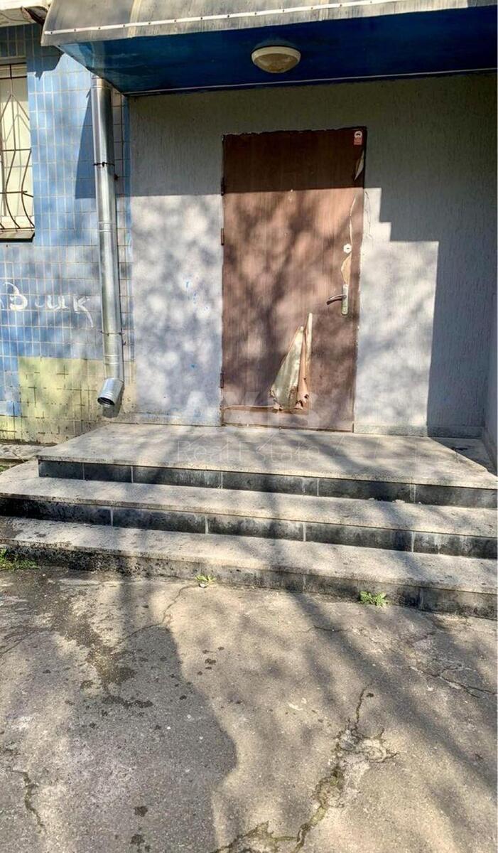 Об'єкт сервісу пров. Уссурійський 8, 50м256313