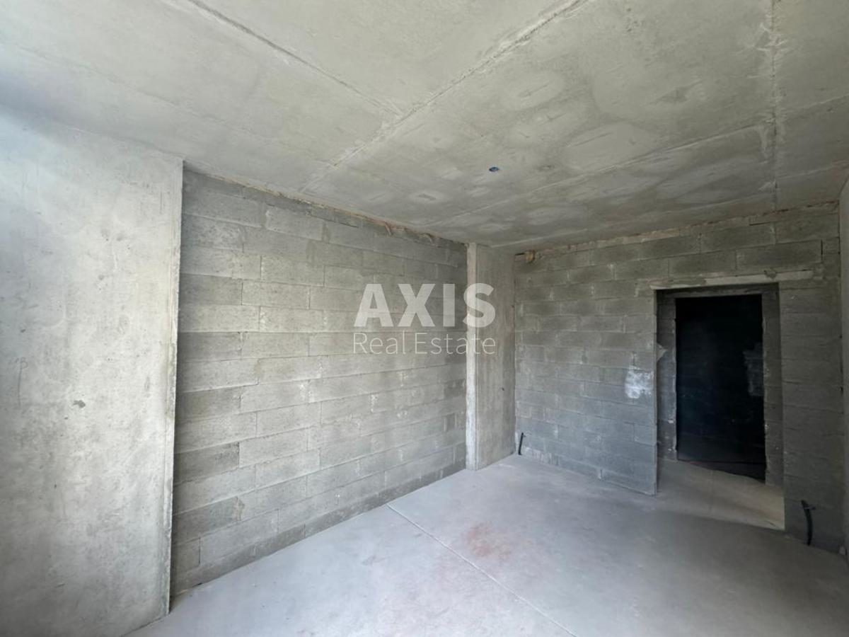 3k apartment vul. Oleksandra Olesja 2В