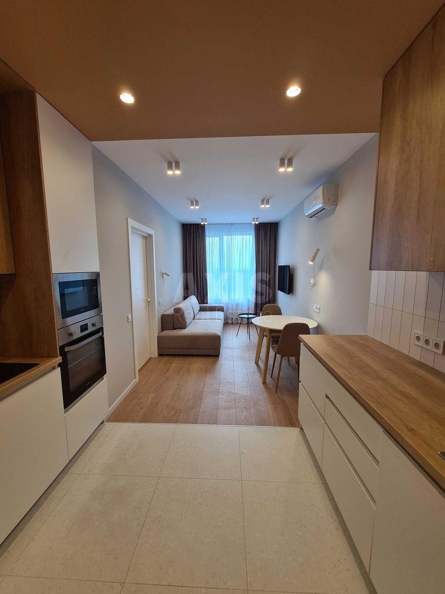 2k apartment vul. Zabolotnogo Akademika 10
