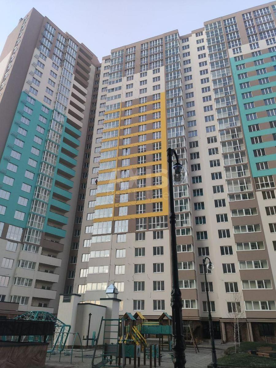 3k apartment vul. Zabolotnogo Akademika 15