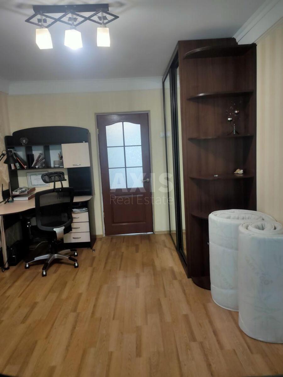 2k apartment vul. Saljutna 15610874