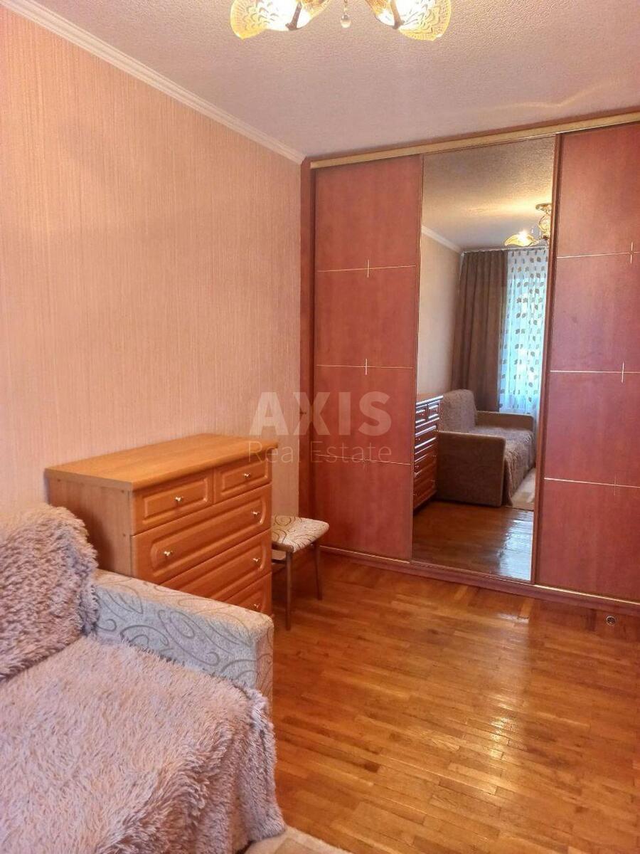 2k apartment vul. Kyrylivs'ka 115/1568553