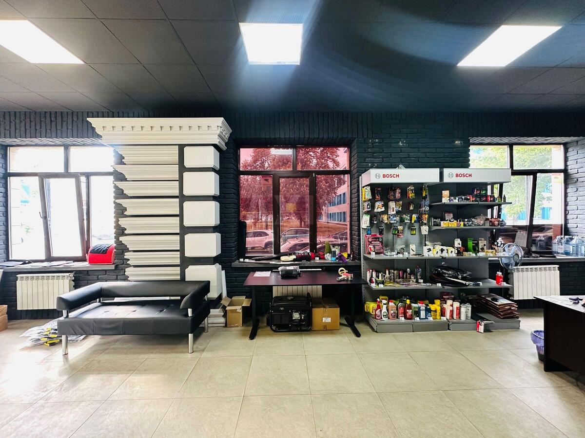Trade object vul. Kyrylivs'ka 64, 70m2581482