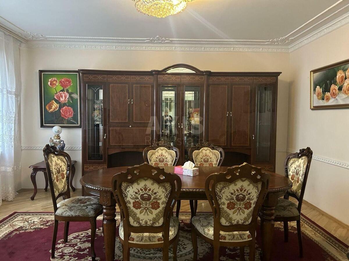 3k apartment vul. Kotel'nykova Myhajla 101