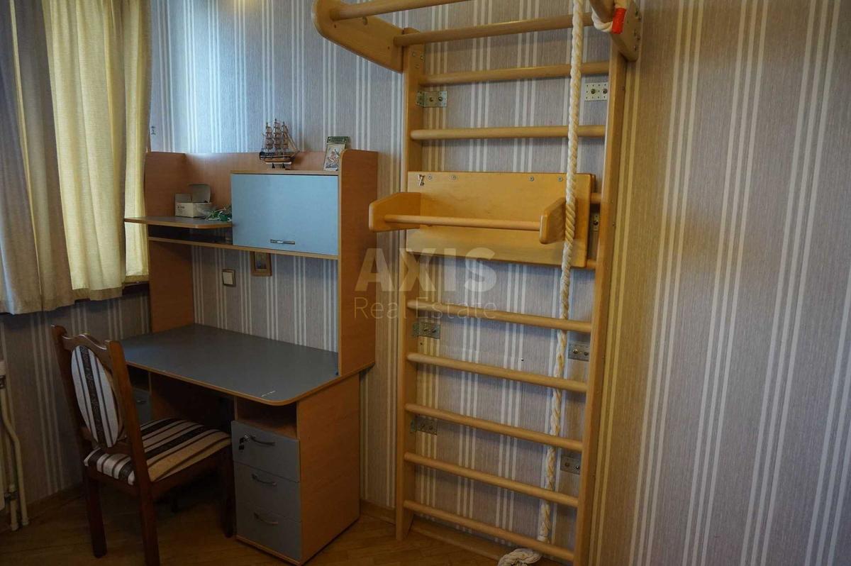 4k apartment vul. Get'mana Vadyma 1Б6