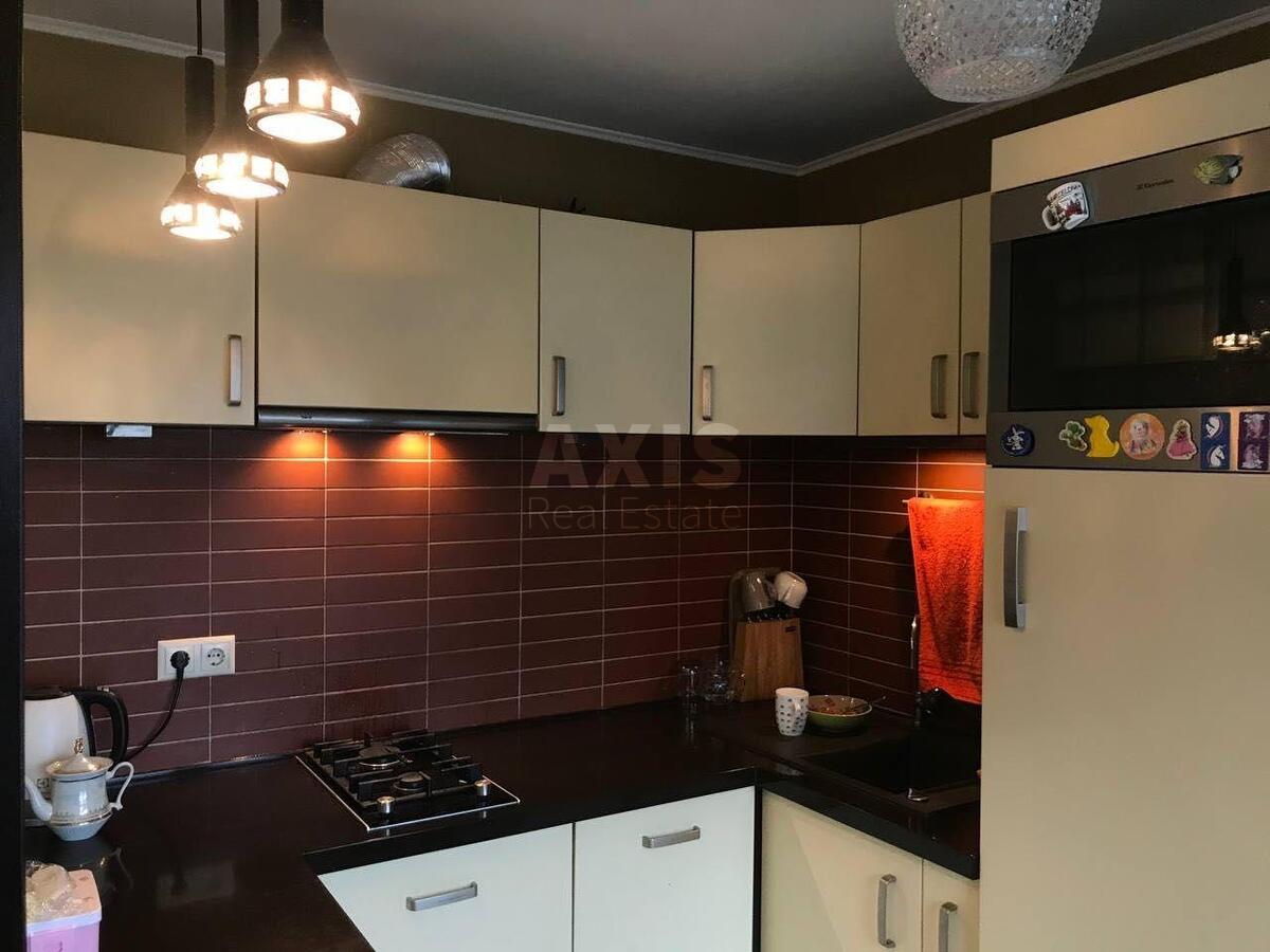 2k apartment vul. Volos'ka 233