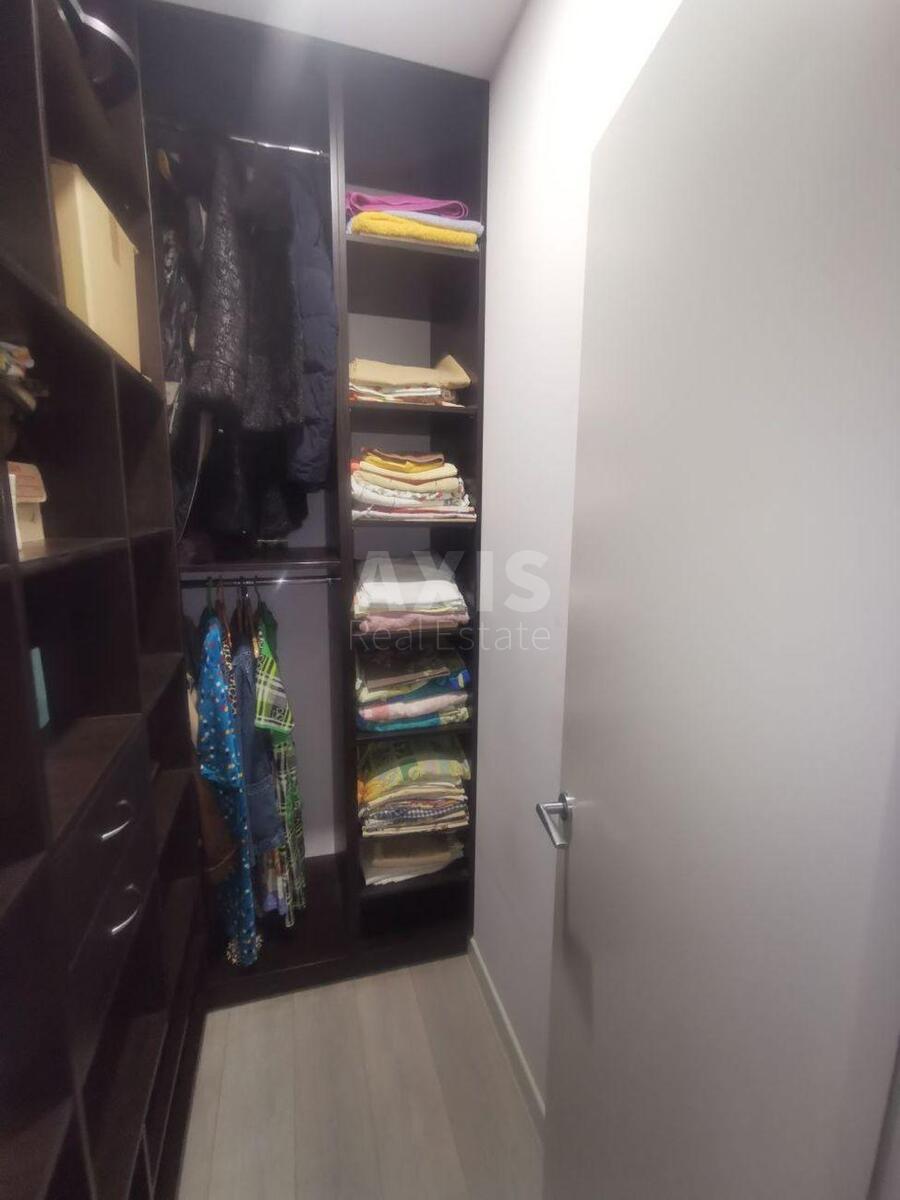 3k apartment vul. Yulia Zdanovska 46/15749011