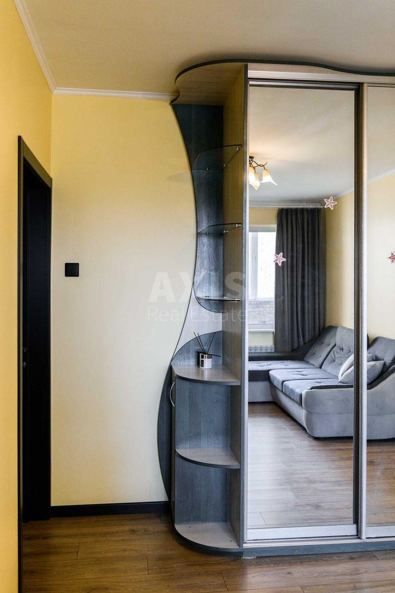 3k apartment pr-t Svobody 328