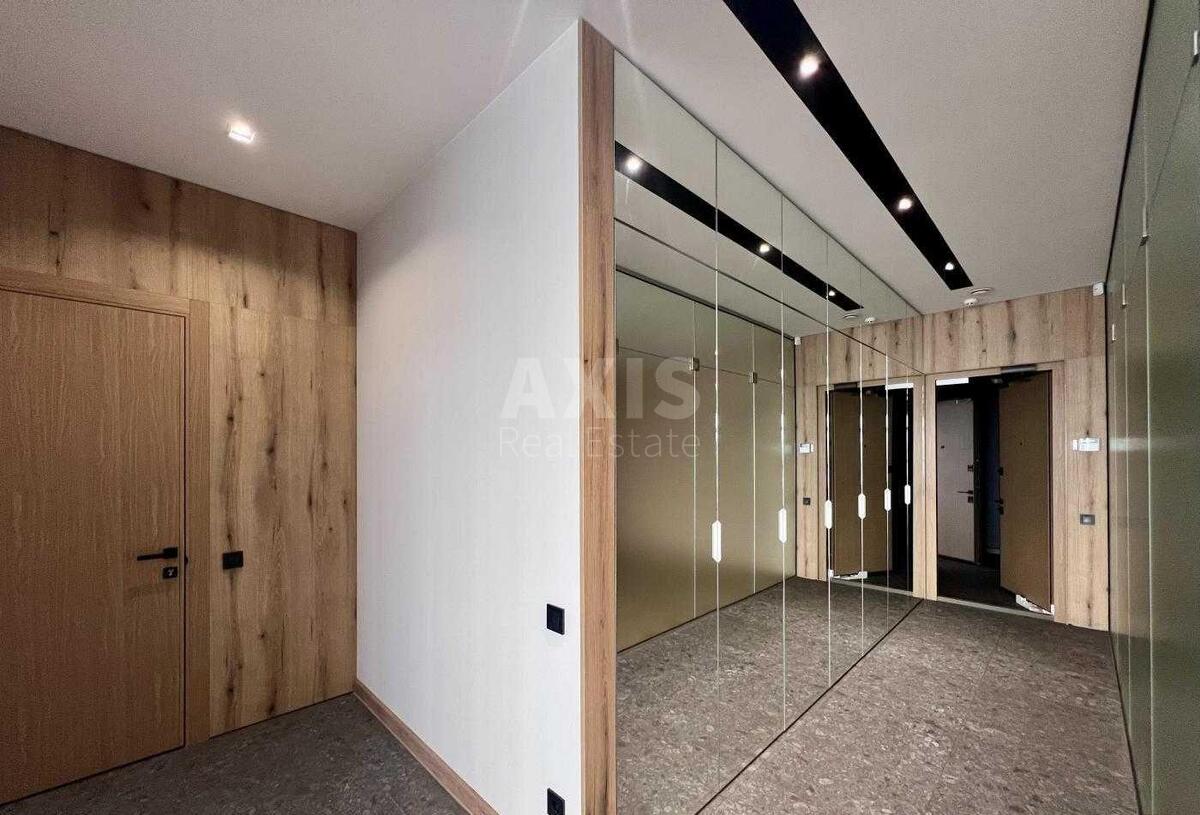 Office uzv. Klovs'kyj 7, 257m20