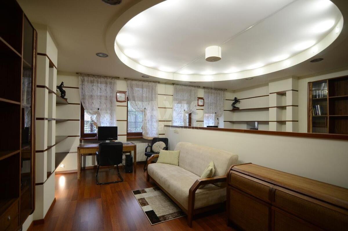 House vul. Kurortna, 370m2, Kyiv city577944