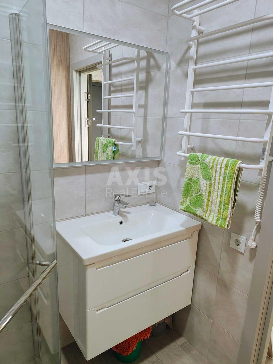 1k apartment vul. Virmens'ka 8/127579888
