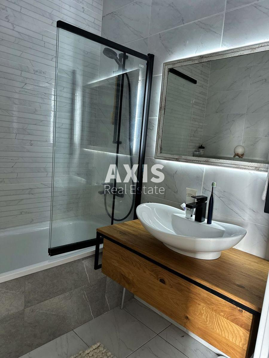 1k apartment shose Stolychne 1б5