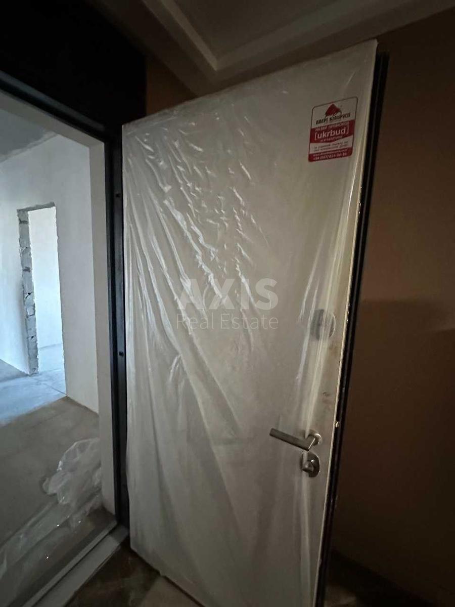 3k apartment vul. Zlatoustivs'ka 270
