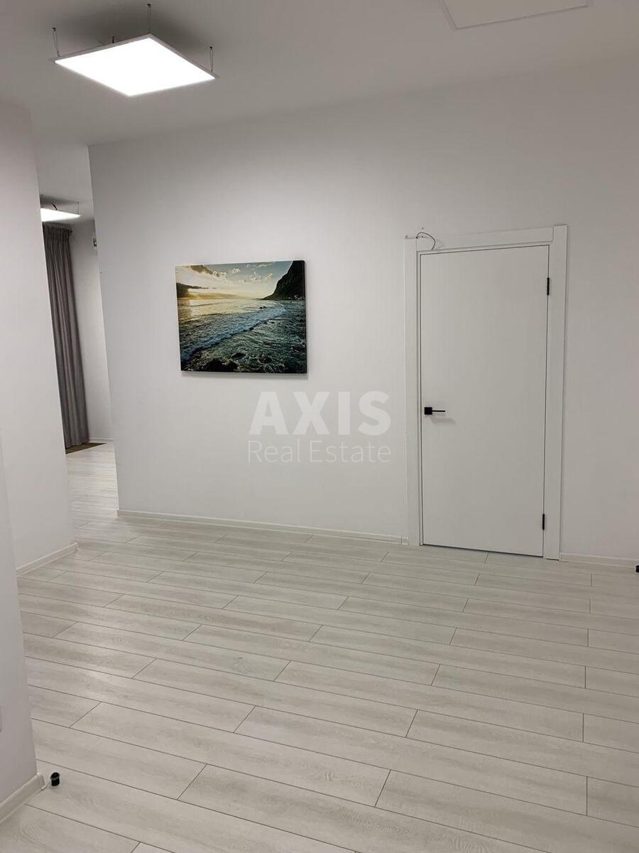 Office vul. Lyps'ka 9Б, 103m22