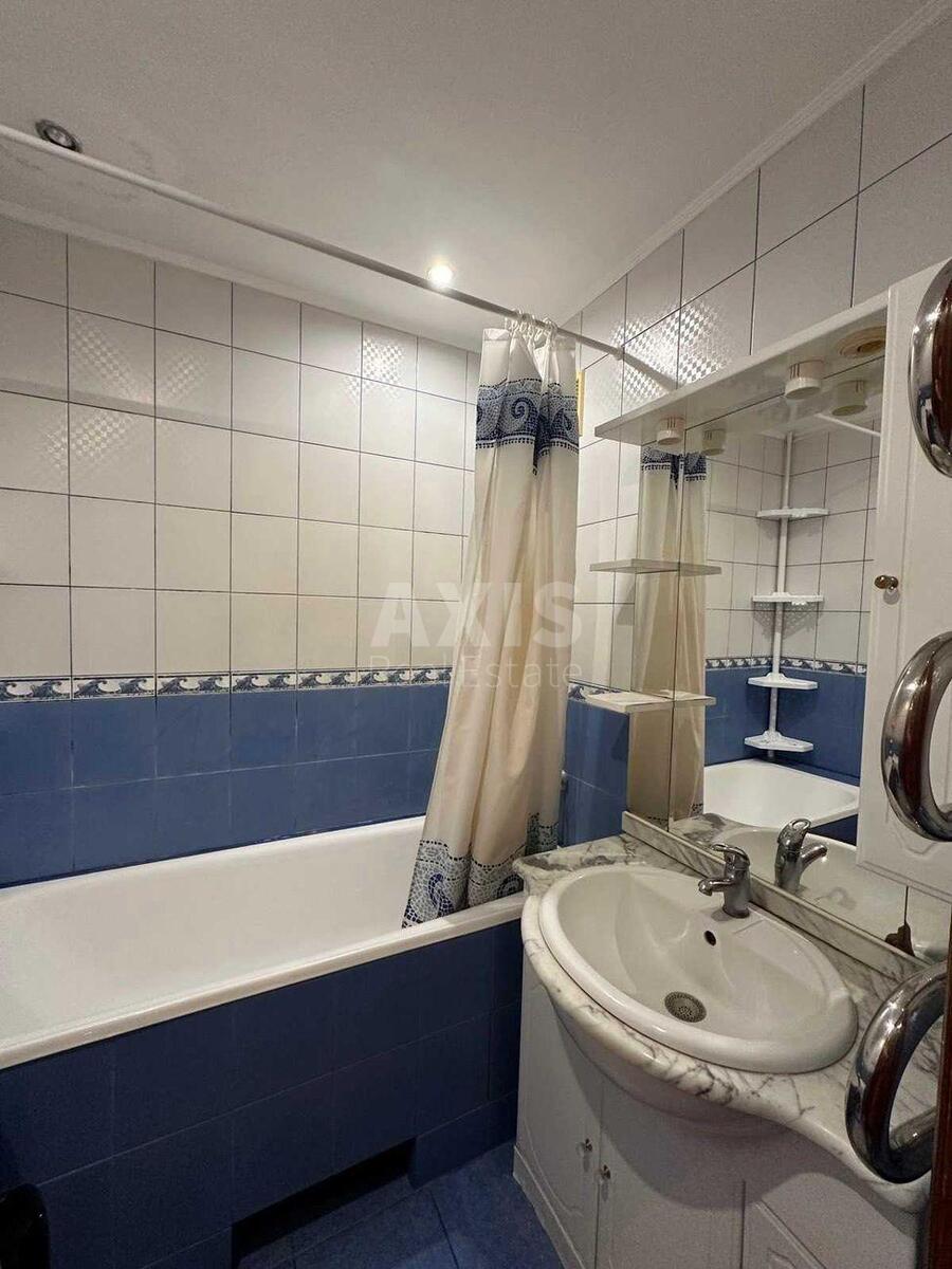 3к квартира ул. Декабристов 12/3710
