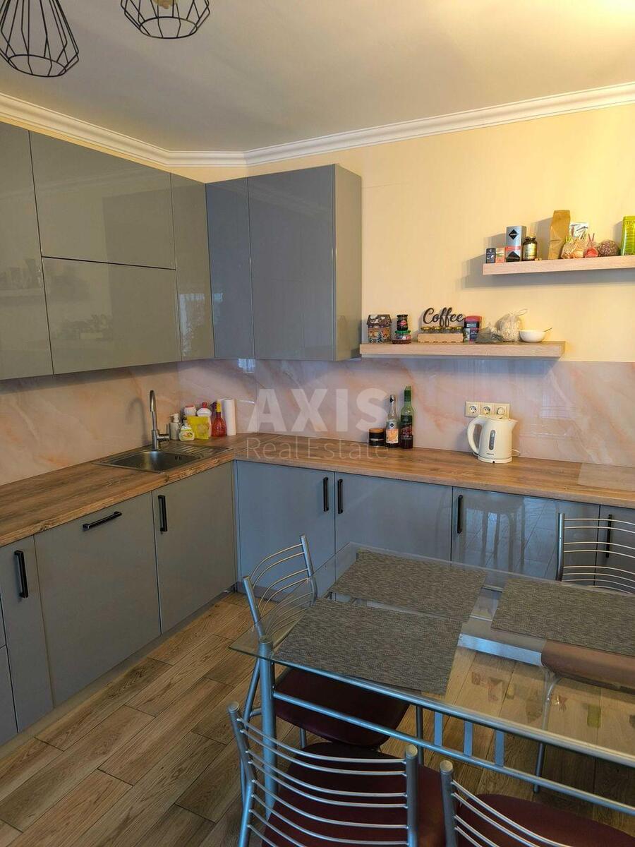 3k apartment vul. Dragomanova 44А