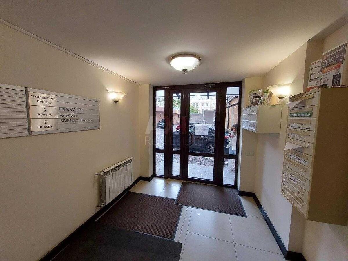 Office vul. Glybochyc'ka 40, 122m2592689