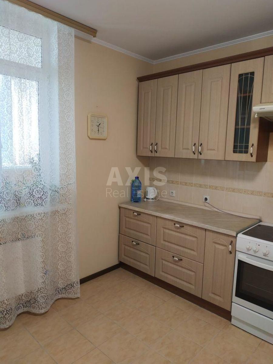 1k apartment vul. Voskresens'ka 12Б0