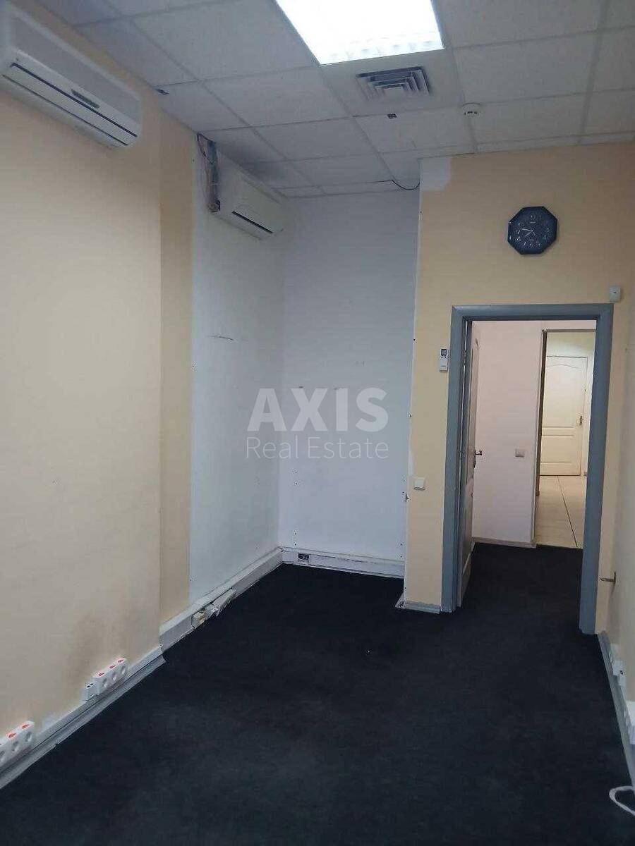 Офис ул. Кутузова 18/7, 53м25