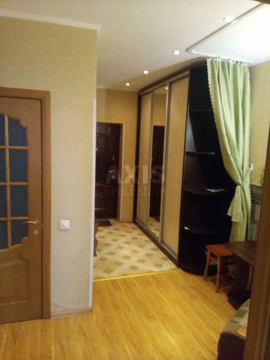 1k apartment vul. Get'mana Vadyma 160