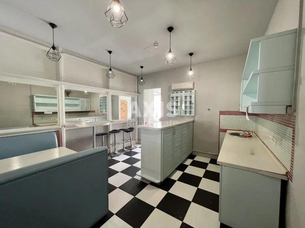 Office vul. Horyva 1А, 332m2597486